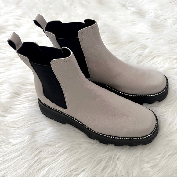 KARL LAGERFELD Mayde Chelsea Boots - Picture 4 of 10
